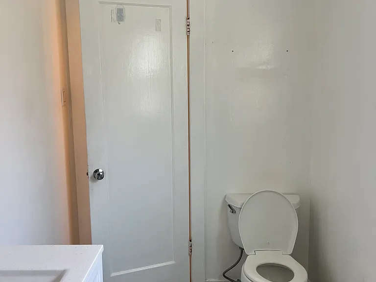 115 G St #1 — Photo 10
