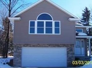 11711 224th Ave, Bristol, WI 53104