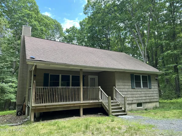164 Mountain Top Dr, Dingmans Ferry, PA 18328