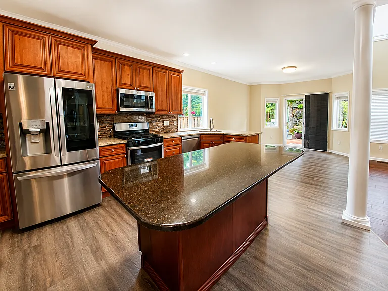 13534 SW Liden Dr — Photo 3