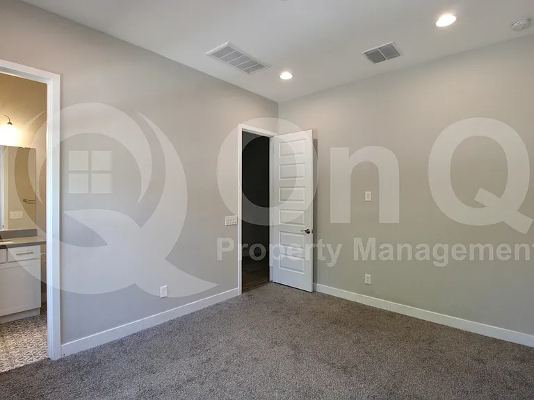 10635 E Tumbleweed Ave — Photo 6