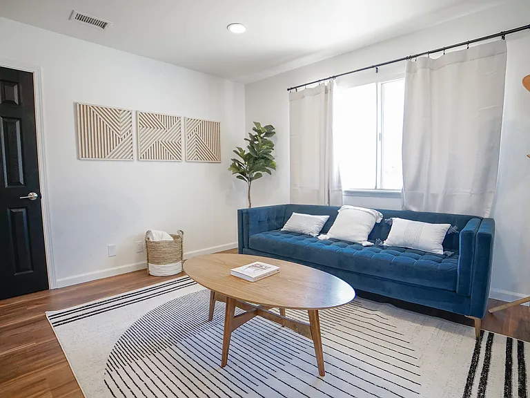 60354 Pueblo Trl — Photo 6