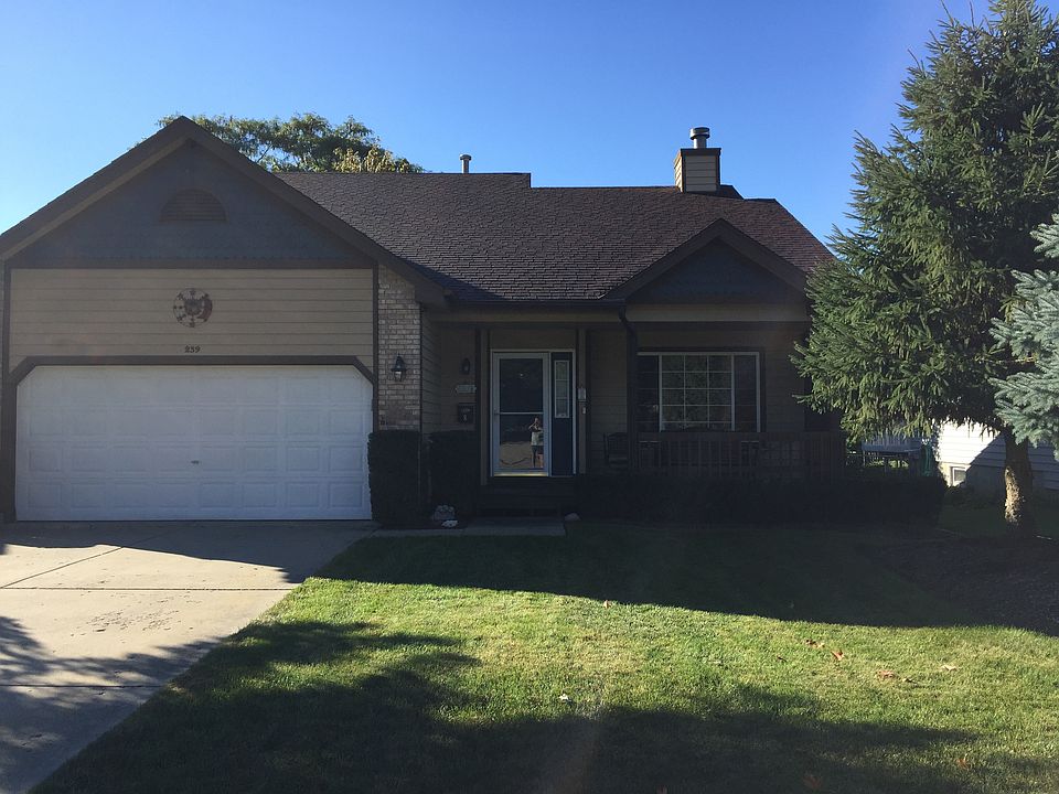 1st image of 239 Oak Ave