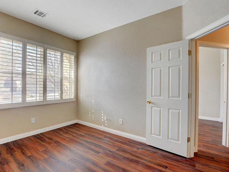 11156 Dell Cliffs Ct — Photo 19