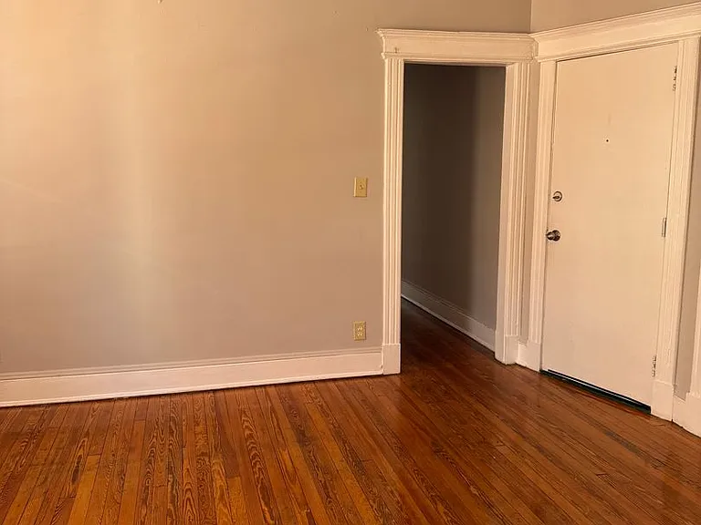 39-41 Bond St — Photo 8