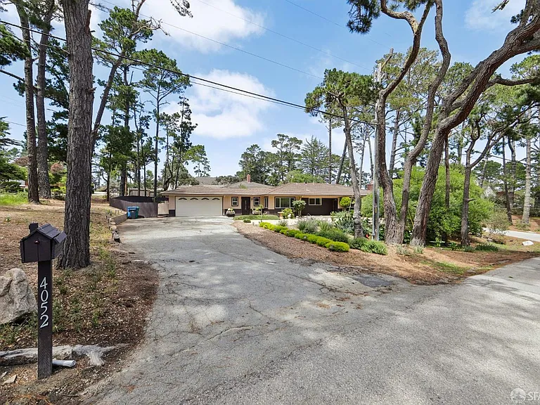 4052 Costado Rd — Photo 2