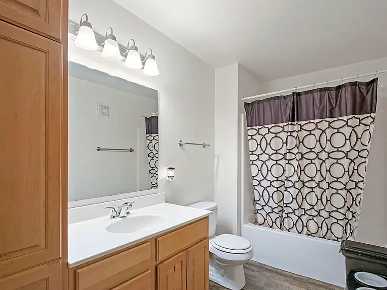 1092 Walnut Ave #107 — Photo 3