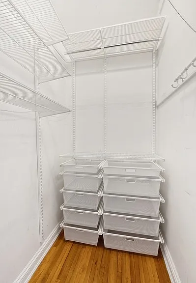 457 W 57th St #811 — Photo 7