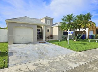 14335 SW 159th Ter, Miami, FL 33177