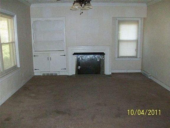 3rd image of 1218 Cumberland Ave