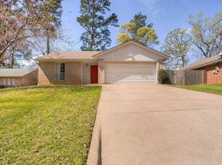 3145 Clay Cir, Huntsville, TX 77340