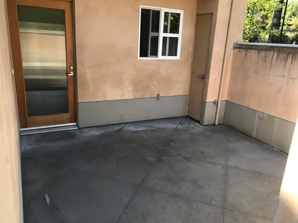 1020 Gravenstein Hwy, Sebastopol, CA 95472