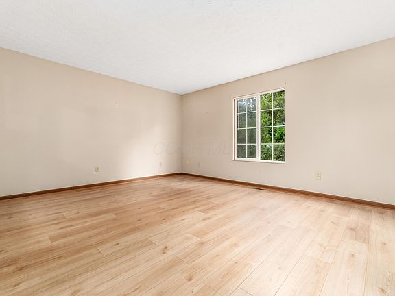 3rd image of 2783 Raphael Dr
