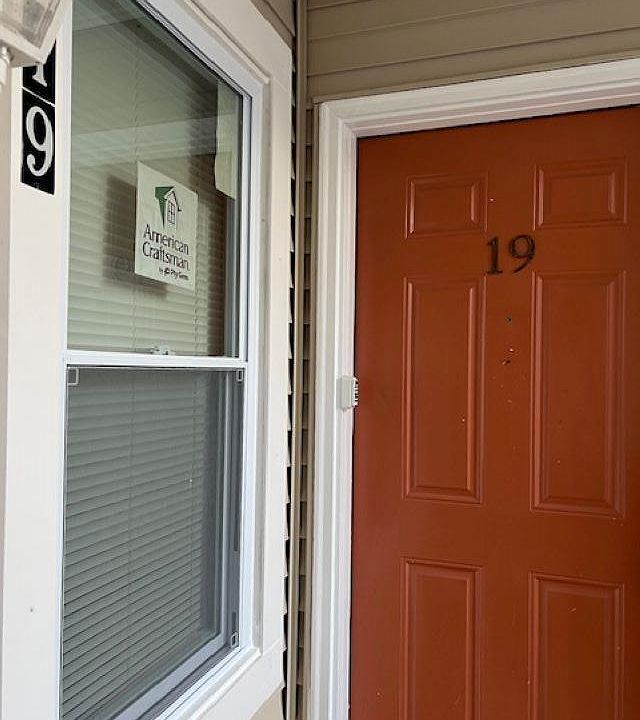 1st image of 19 Chesapeake Dr #19