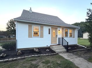 727 S 7th St, La Crescent, MN 55947