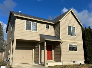 812 N 20th Way, Cornelius, OR 97113