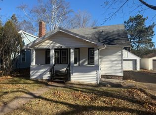 1814 Carver Ave, Duluth, MN 55803