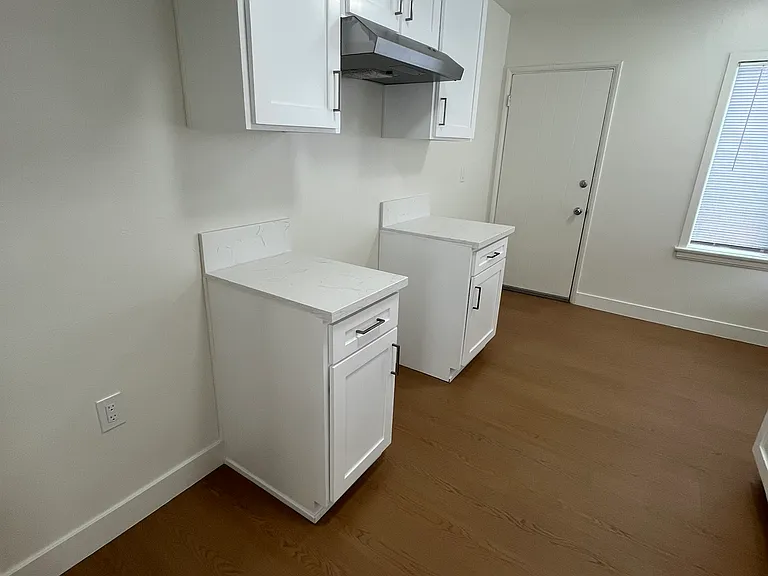 3253 Cattaraugus Ave #3255 — Photo 14