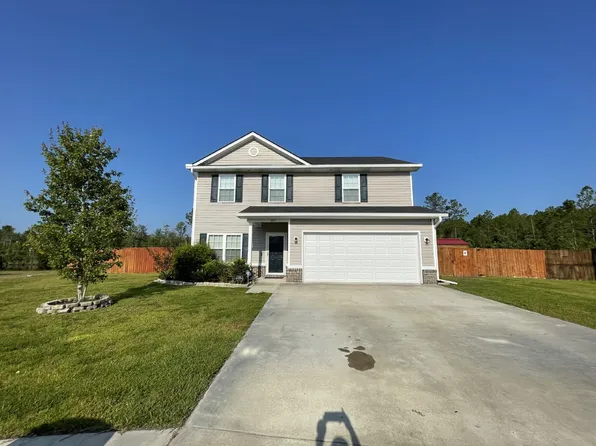 1322 Windrow Dr, Hinesville, GA 31313