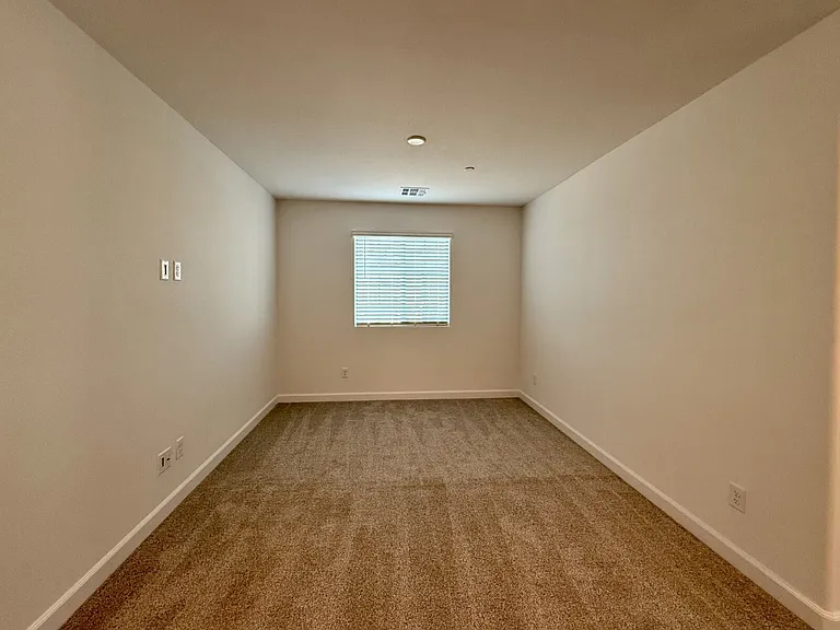 923 Jigglypuff Pl — Photo 18
