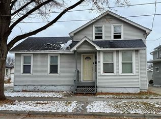 1133 Cherry St, Green Bay, WI 54301
