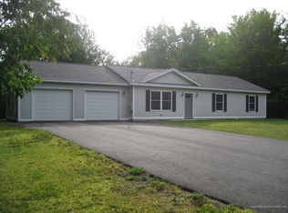 173 Philbrick Rd, Sidney, ME 04330