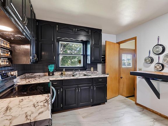 2nd image of 341 17TH STREET SOUTH