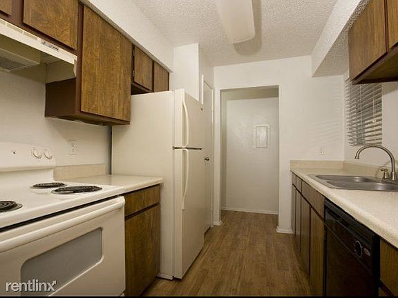 Griffin Apartment Realtor - (832) 434-7368