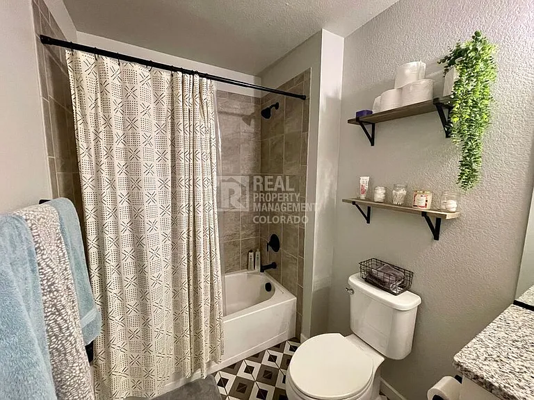 4183 Parkwood Trl — Photo 21