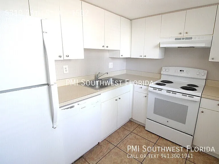 5310 26th St W #1502 — Photo 3