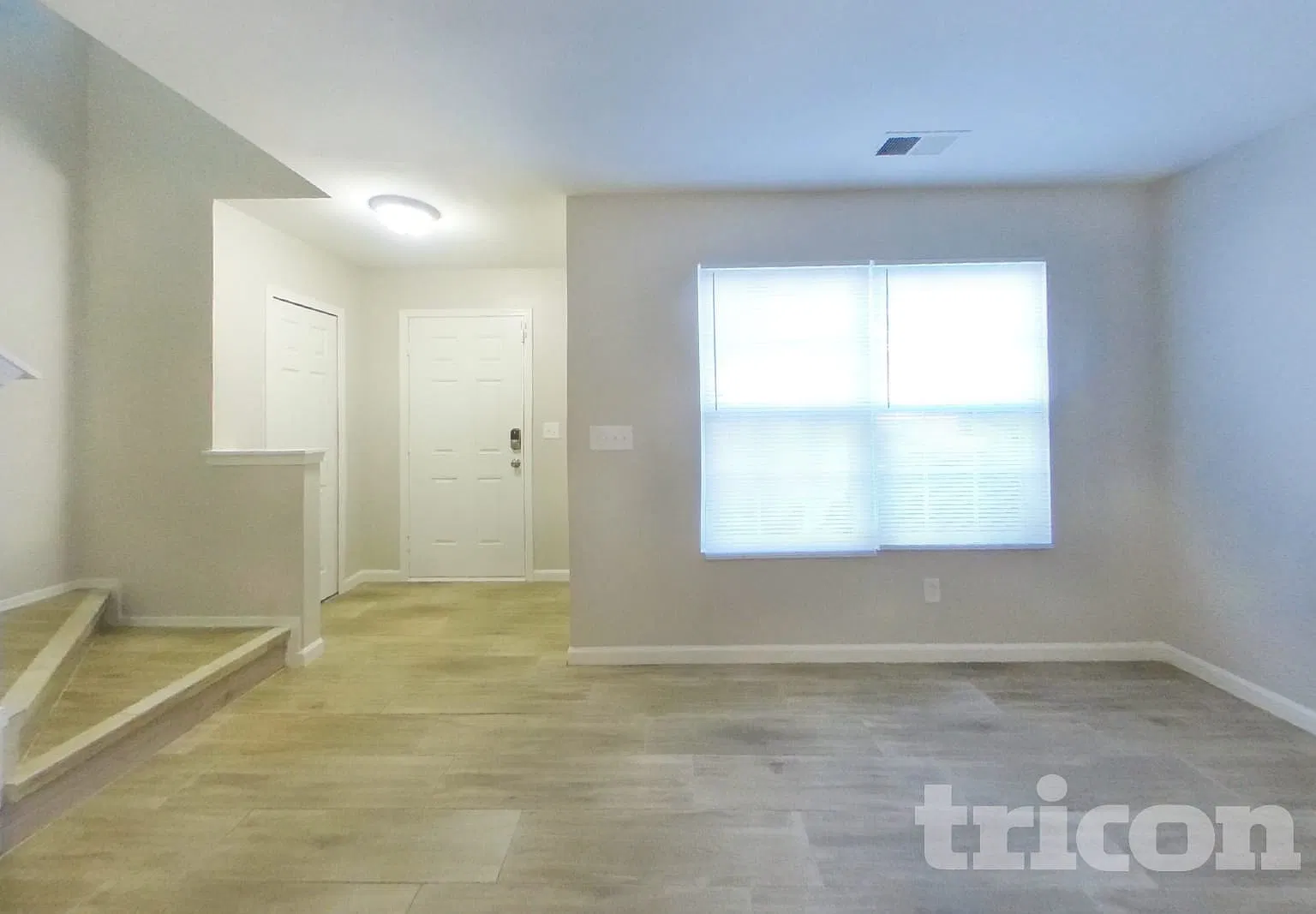 8144 Rosberg Lane Charlotte NC — Photo 2