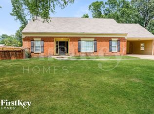 5890 Macinness Dr, Memphis, TN 38119
