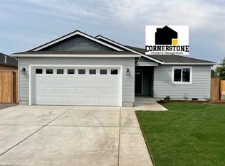 2811 Orrin Dr, Medford, OR 97501