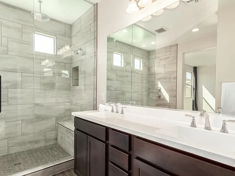 5721 W Getty Dr — Photo 5