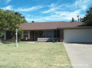 6712 Gainsborough Rd, Amarillo, TX 79106