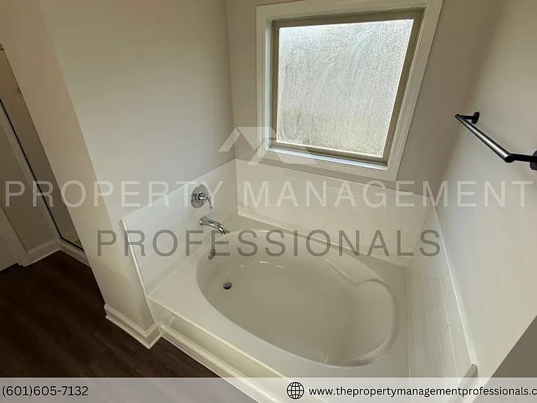 571 Patrick Farms Dr — Photo 19