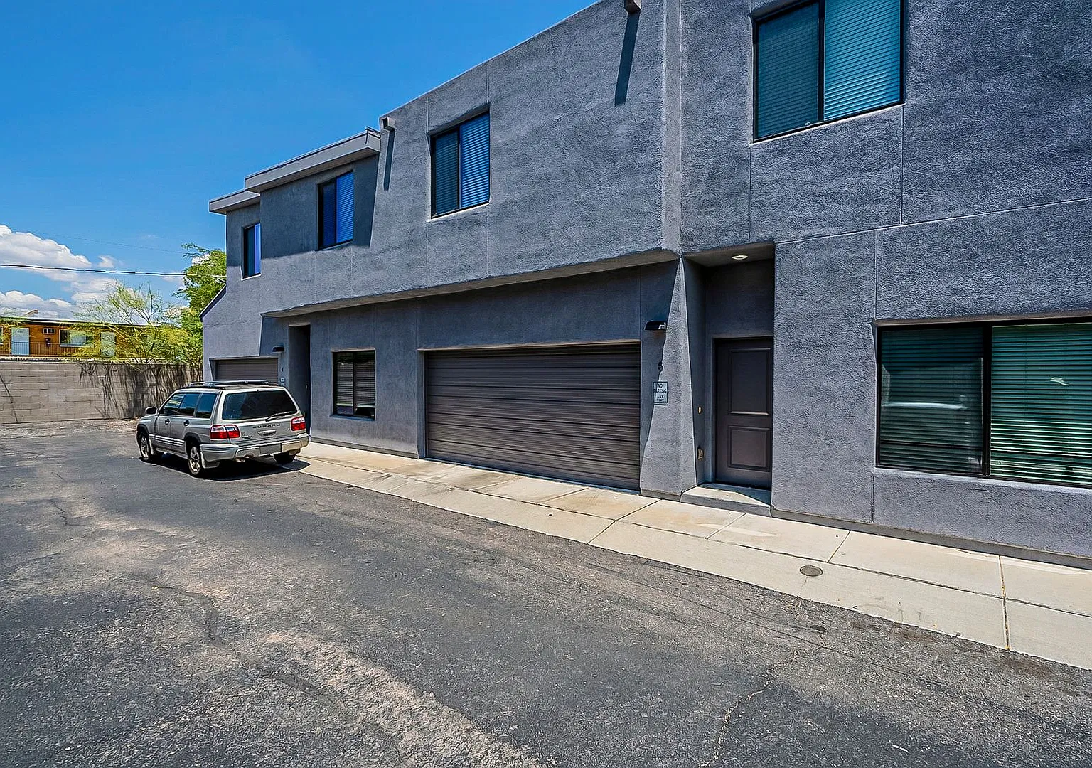 701 E. Adams St. — Photo 4
