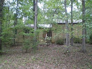 2nd image of 190 Gibbons Way