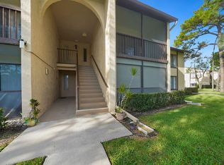 802 Sky Pine Way APT E2, Greenacres, FL 33415