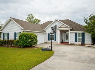 9 Mary Carter Ln, Ray City, GA 31645