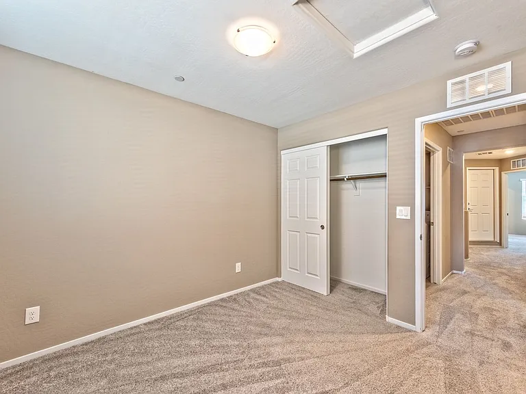 48 Lomita Heights Dr — Photo 9