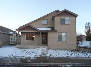 1862 E 11th St, Loveland, CO 80537