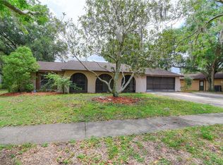 1034 Lakehaven Dr, Lutz, FL 33559