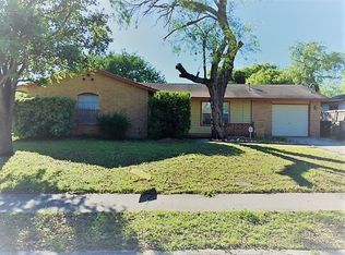 7039 Grand Valley Dr, San Antonio, TX 78242