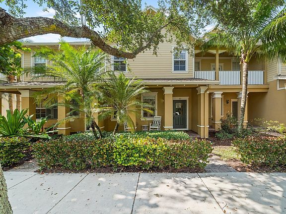 5th image of 343 E Bay Cedar Cir