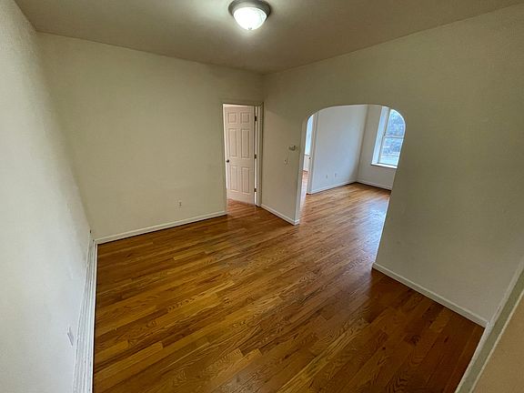 3rd image of 366 4th Ave #21