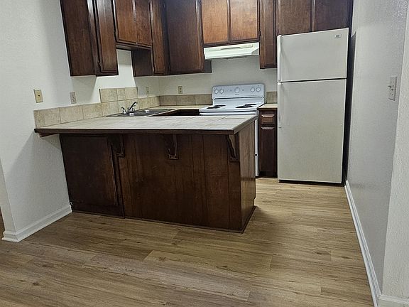 5th image of 1261 Citrus Ave #D