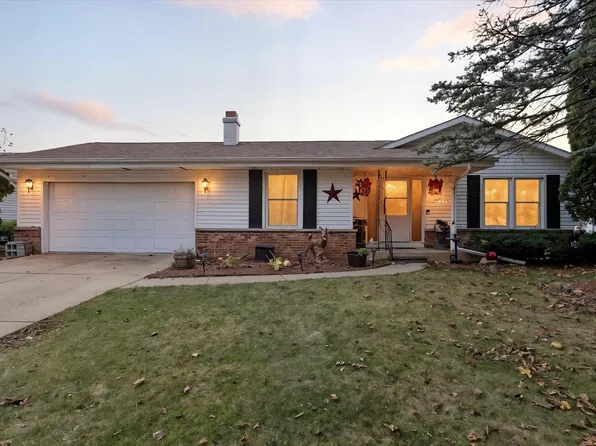 2222 S Orchard St, Janesville, WI 53546