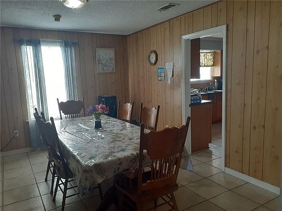 5th image of 3081 Elmwood Park Dr