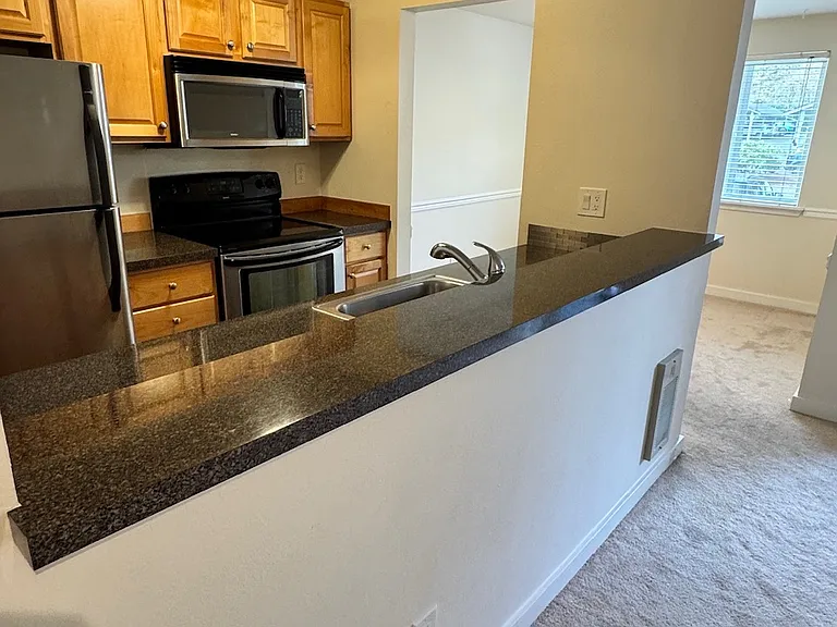 6700 NE 182nd St #A203 — Photo 5